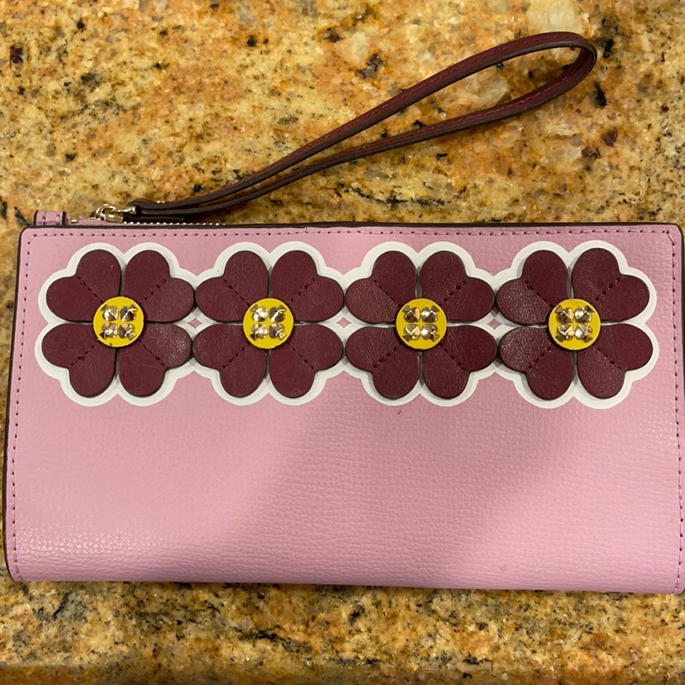 Kate Spade wristlet